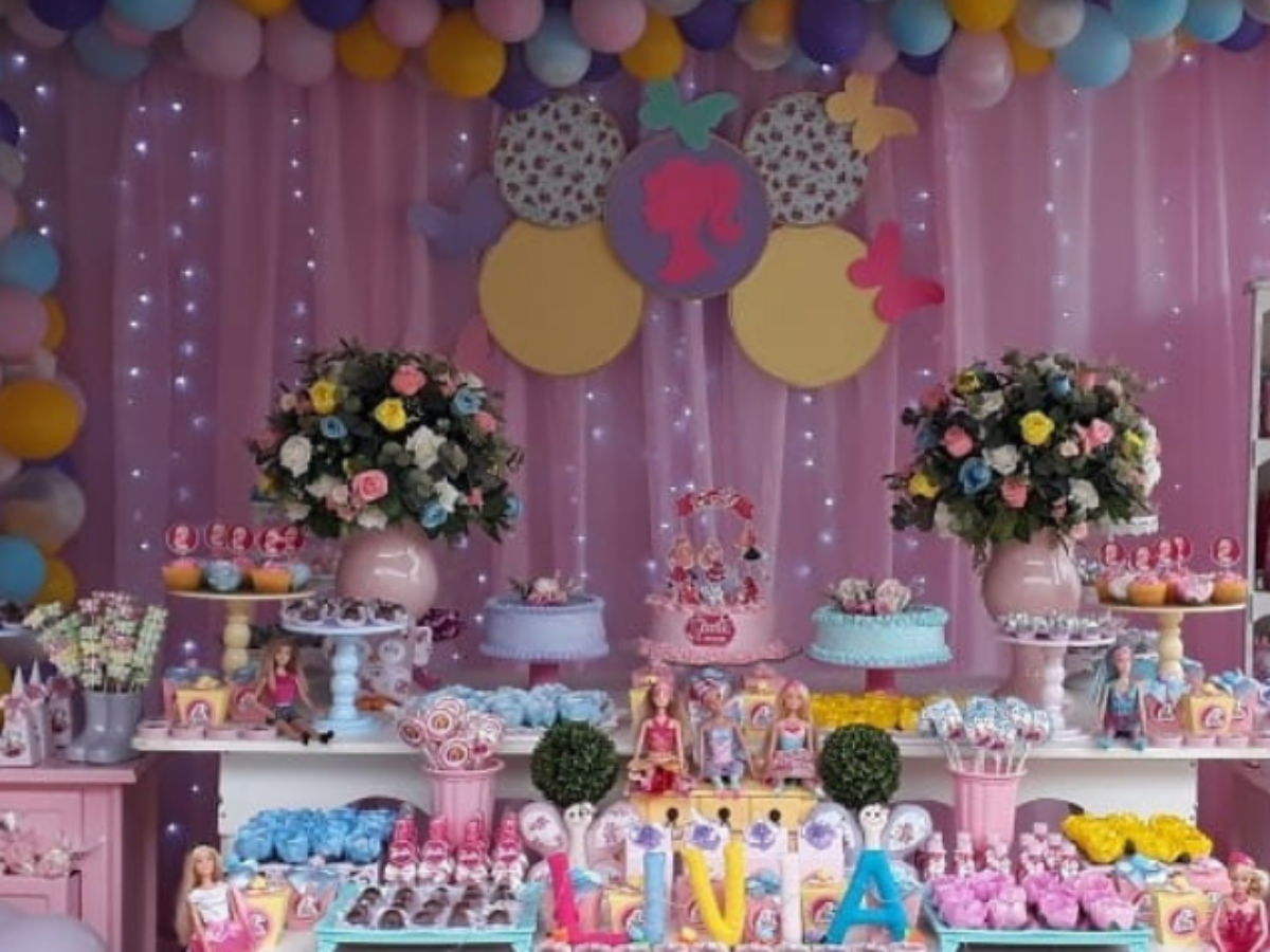 Decoração de festa da barbie