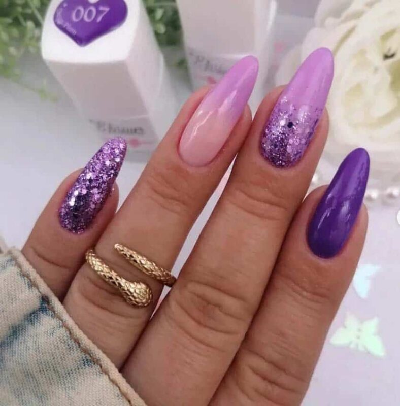 unhas-decoradas-de-roxo