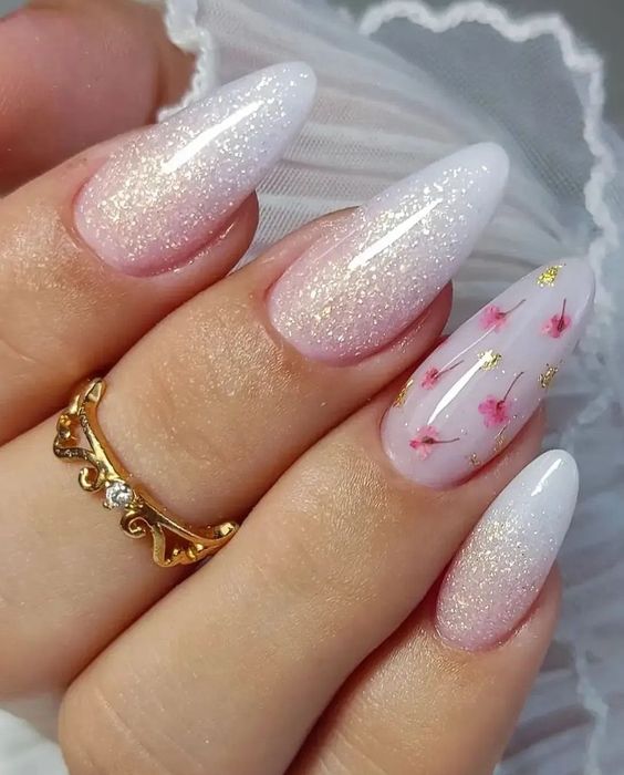 unhas-delicadas-claras