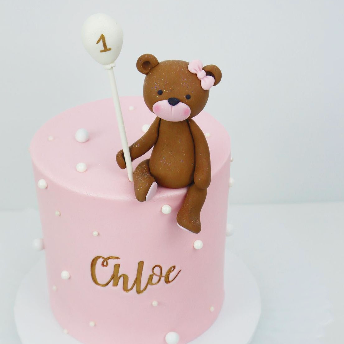 Teddy bear decorated cake