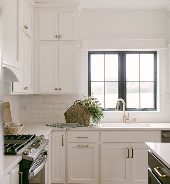 Kitchen Decoration With Window