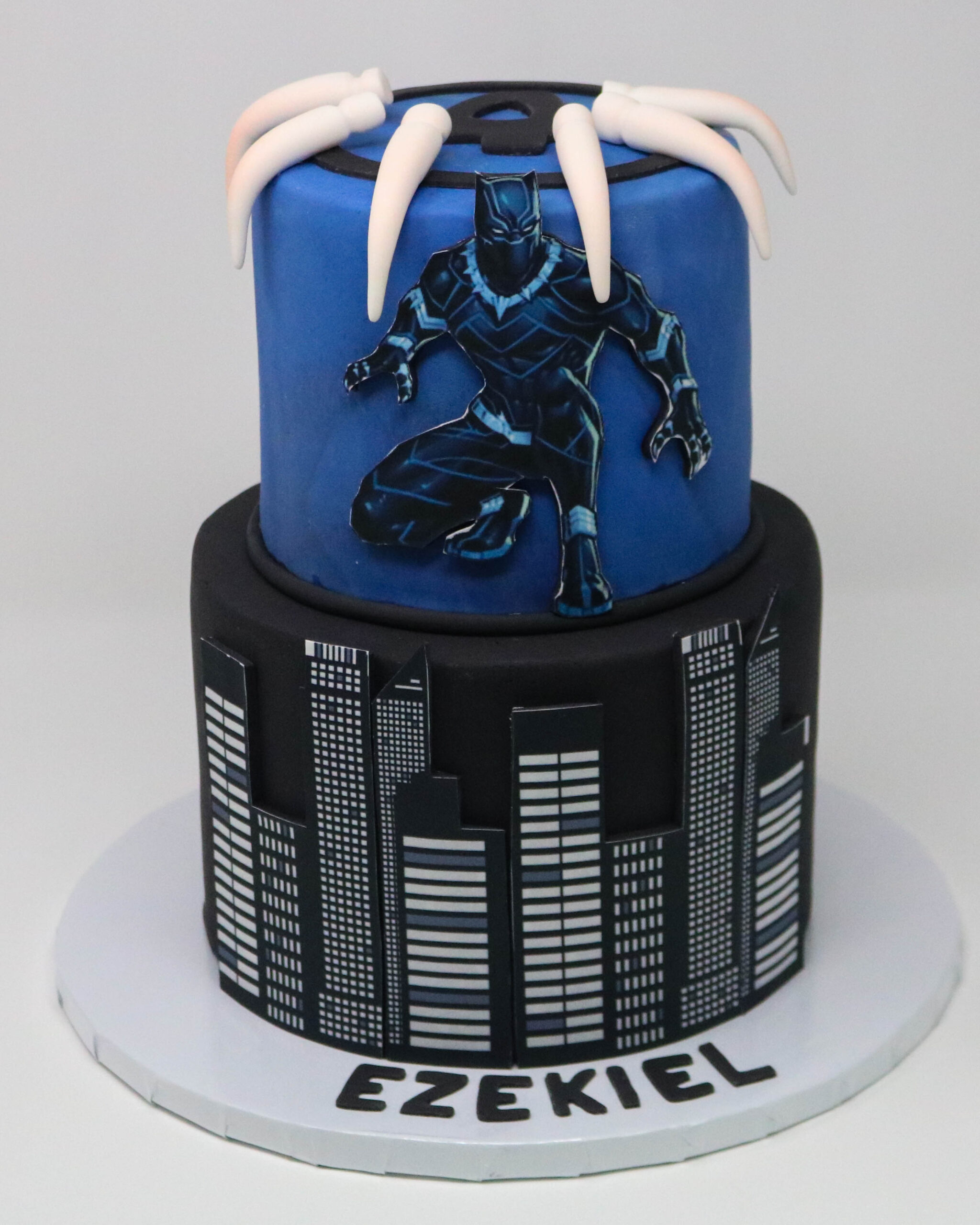 black panther cake