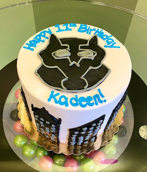 black panther cake