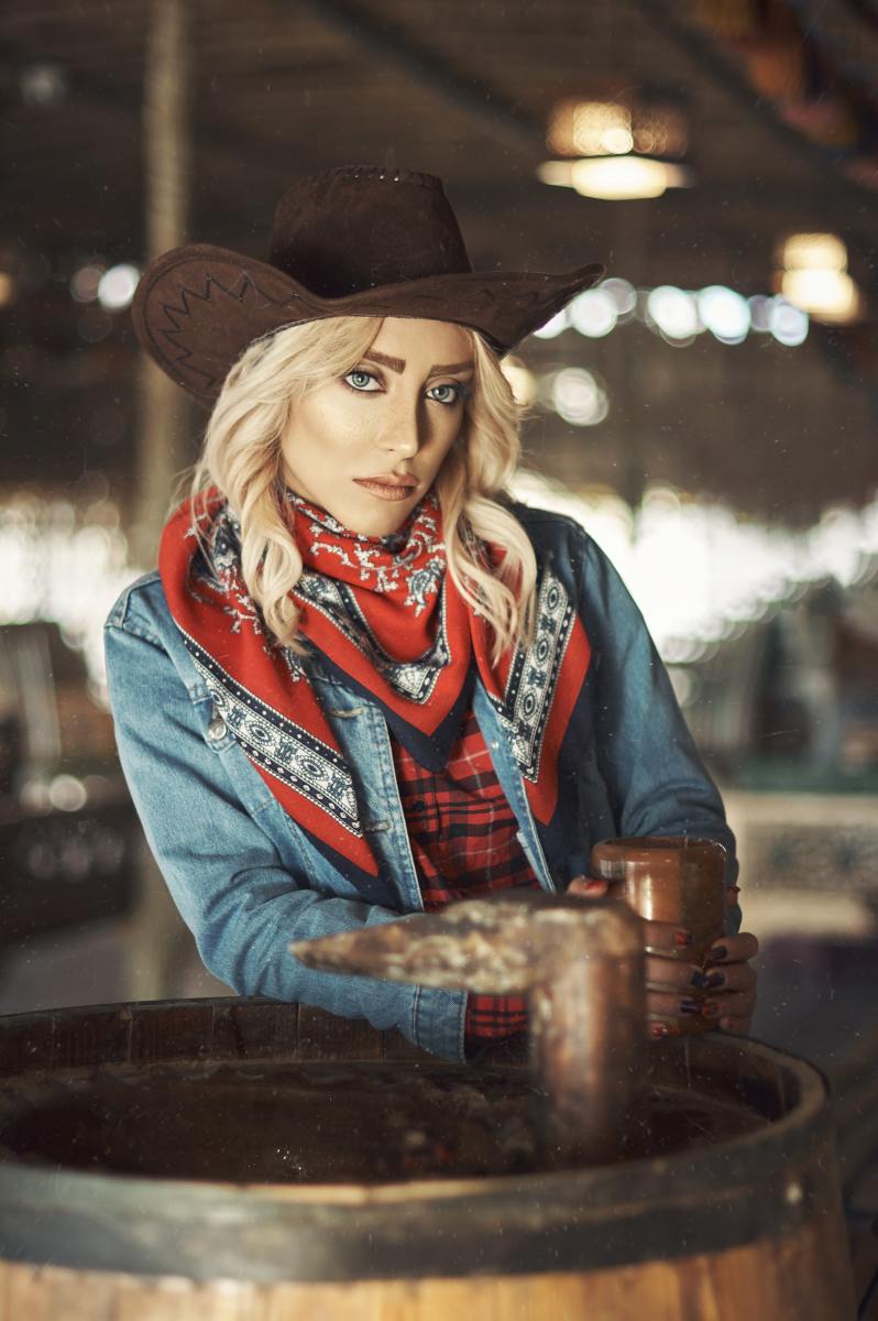 Cowgirl Photos