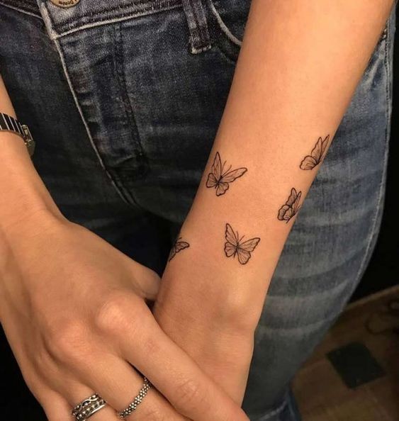 Tatuagem de Borboleta no Braço Pequenas