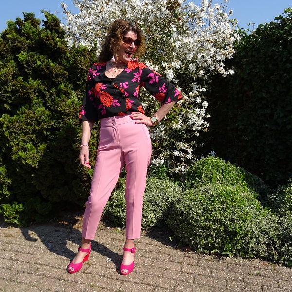 Look with Pink Pants