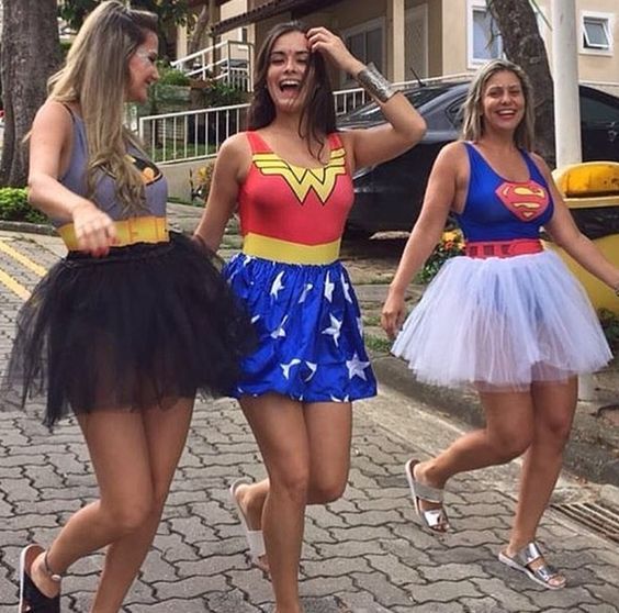 Look de Carnaval Fantasia Feminino