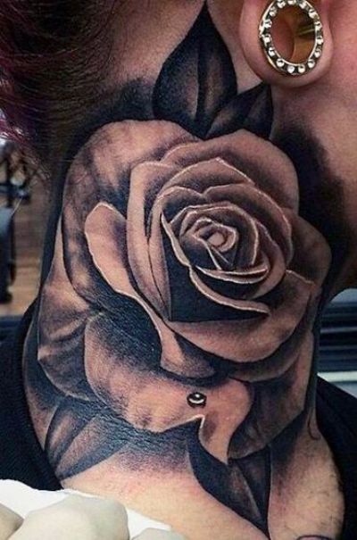 Tatuagem Feminina No Pescoço Grande