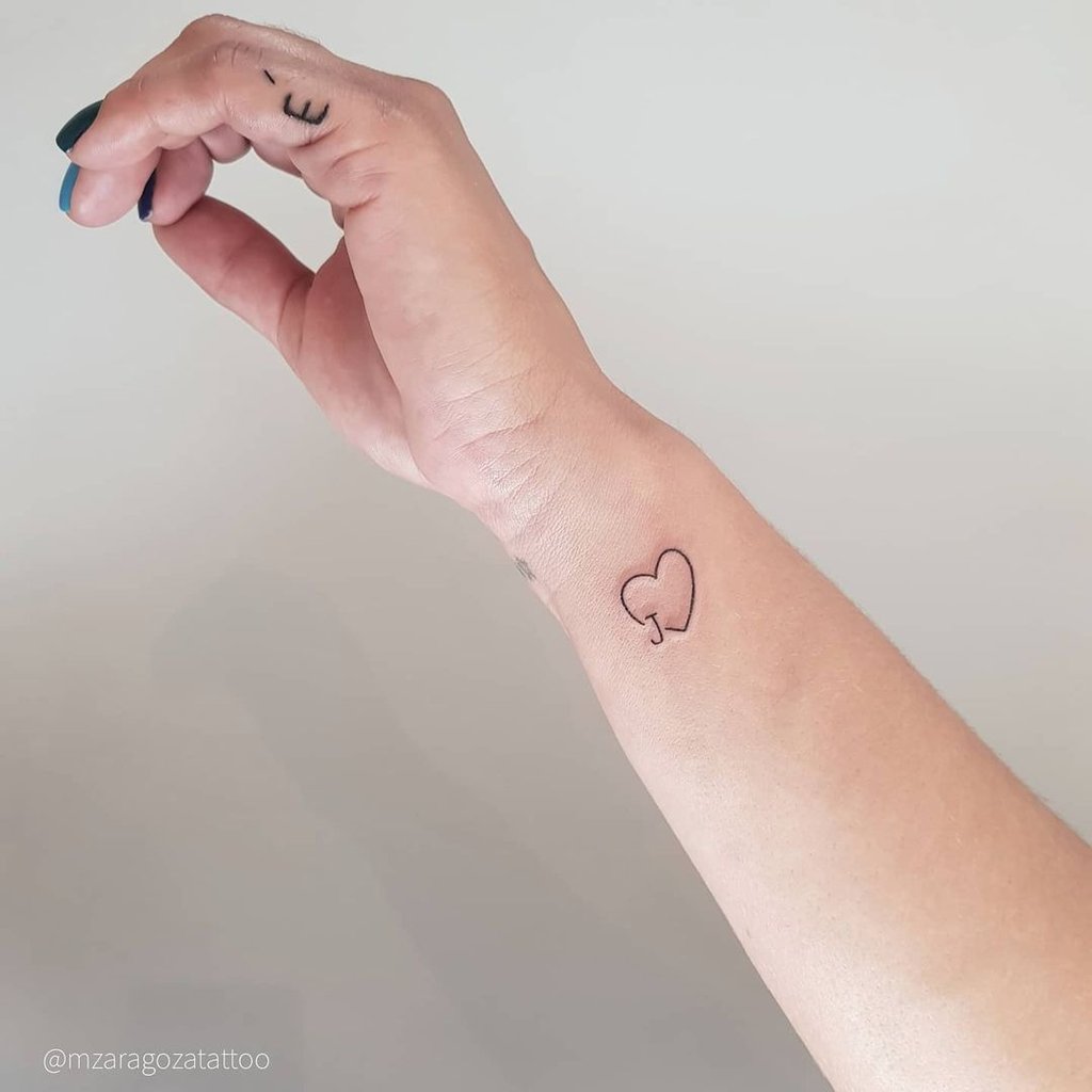 Tatuagem Pequena de Coração