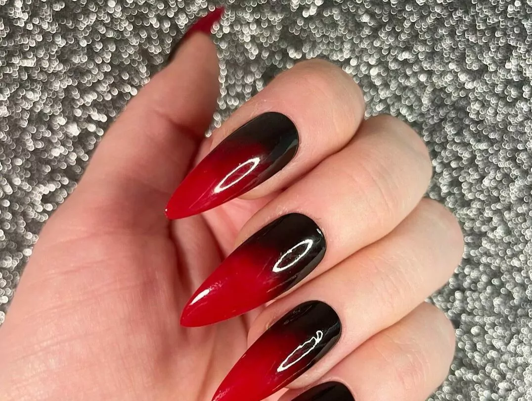 Unhas Decoradas Preto E Vermelho