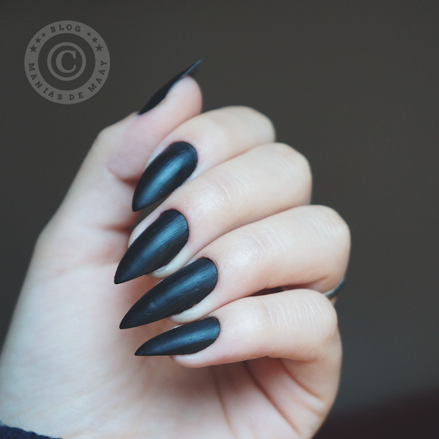 unhas-stiletto-conheca-os-cuidados-e-as-desvantagens