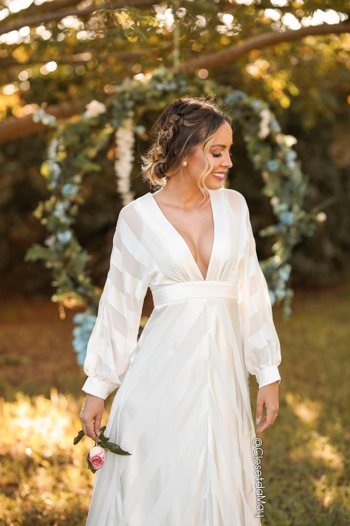 Vestido De Noiva Off White Simples