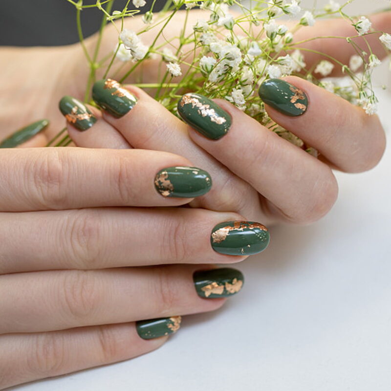 Gold Decorated Nails