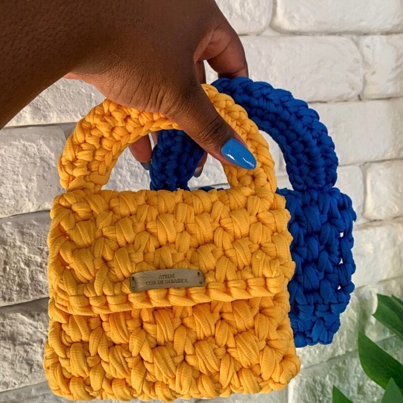 bolsa de crochê pequena