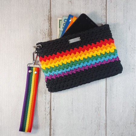 bolsa de croche arco iris