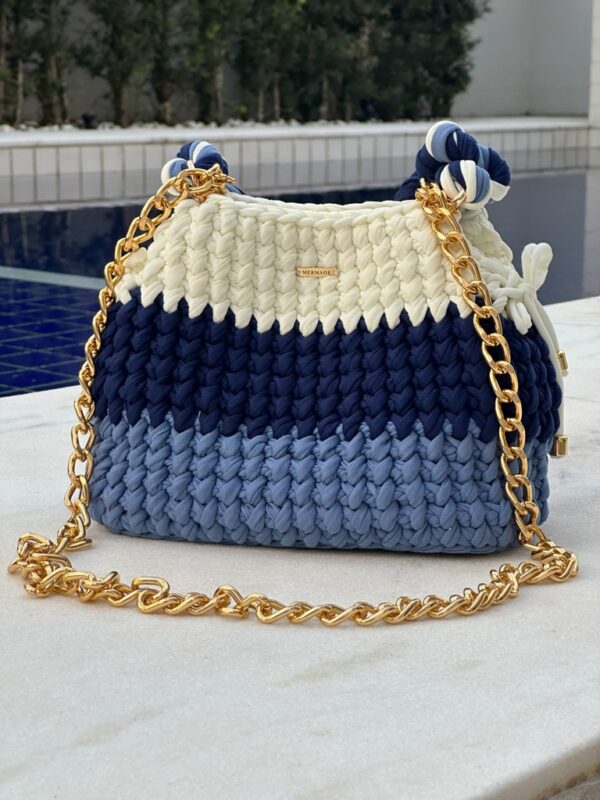 bolsa de crochê azul