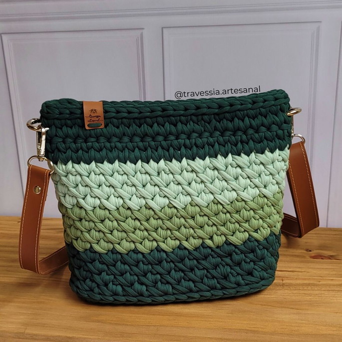 bolsa de crochê verde