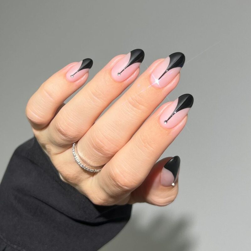 black and pink nail art