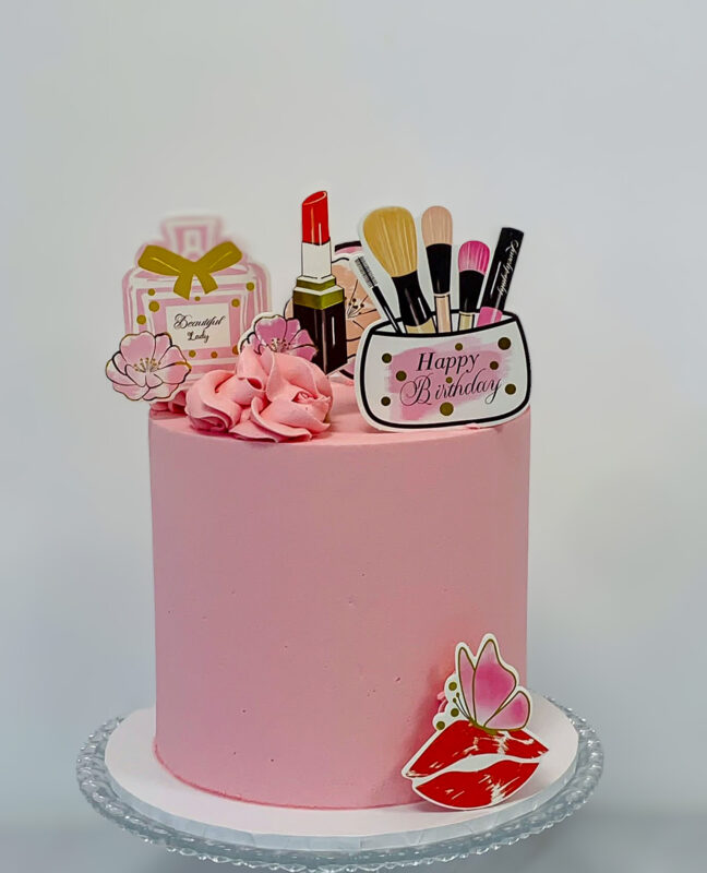 Makeup Decorated Cake