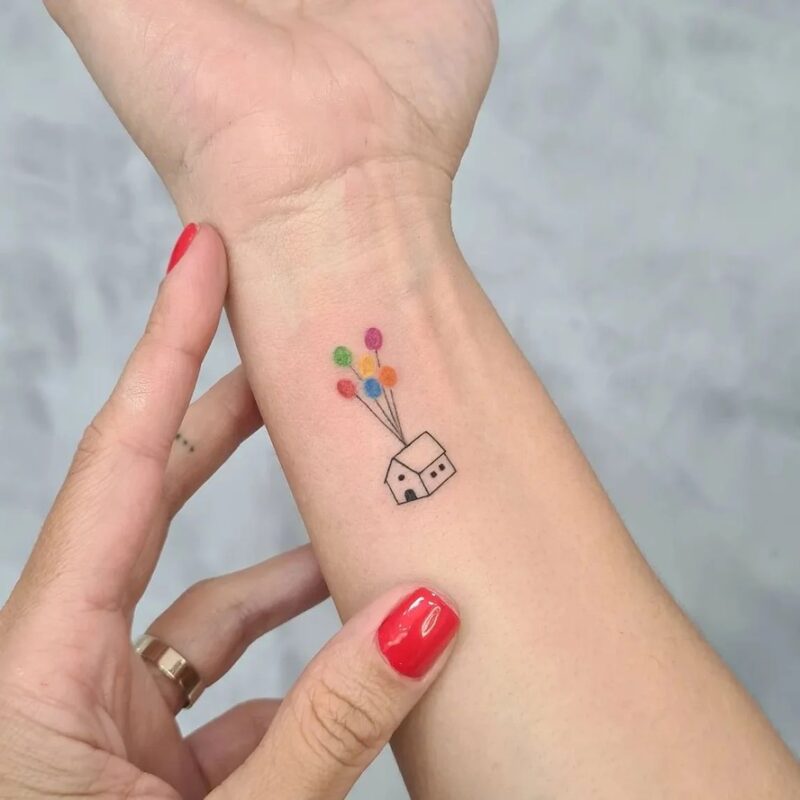 Tatuagem Feminina Minimalista