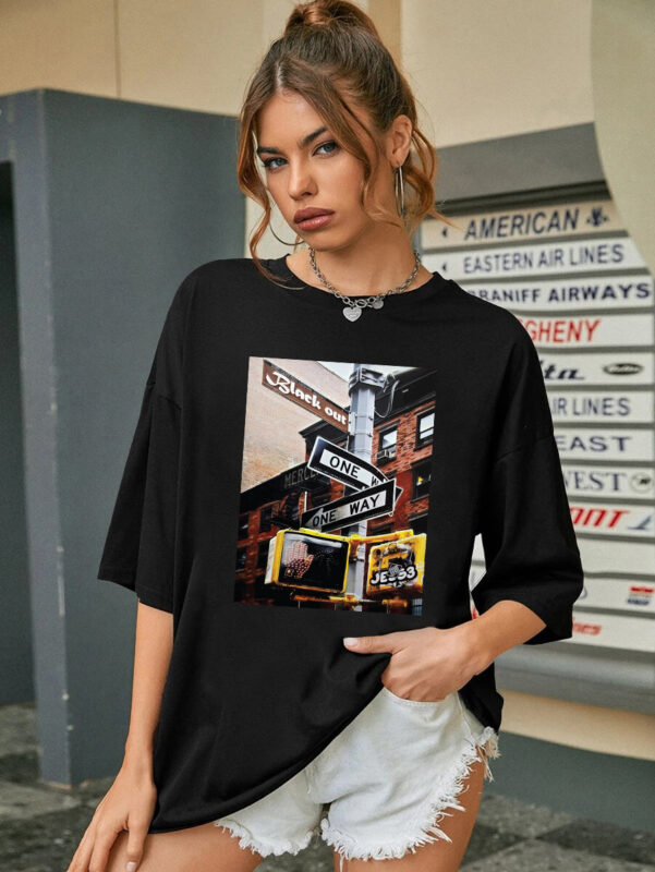 Women's Look Oversized T-Shirt